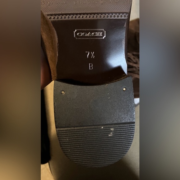 Size 7.5 B Coach Arianna Brown Suede Fringe Boots Mid Calf Italy Pull On - Picture 7 of 7